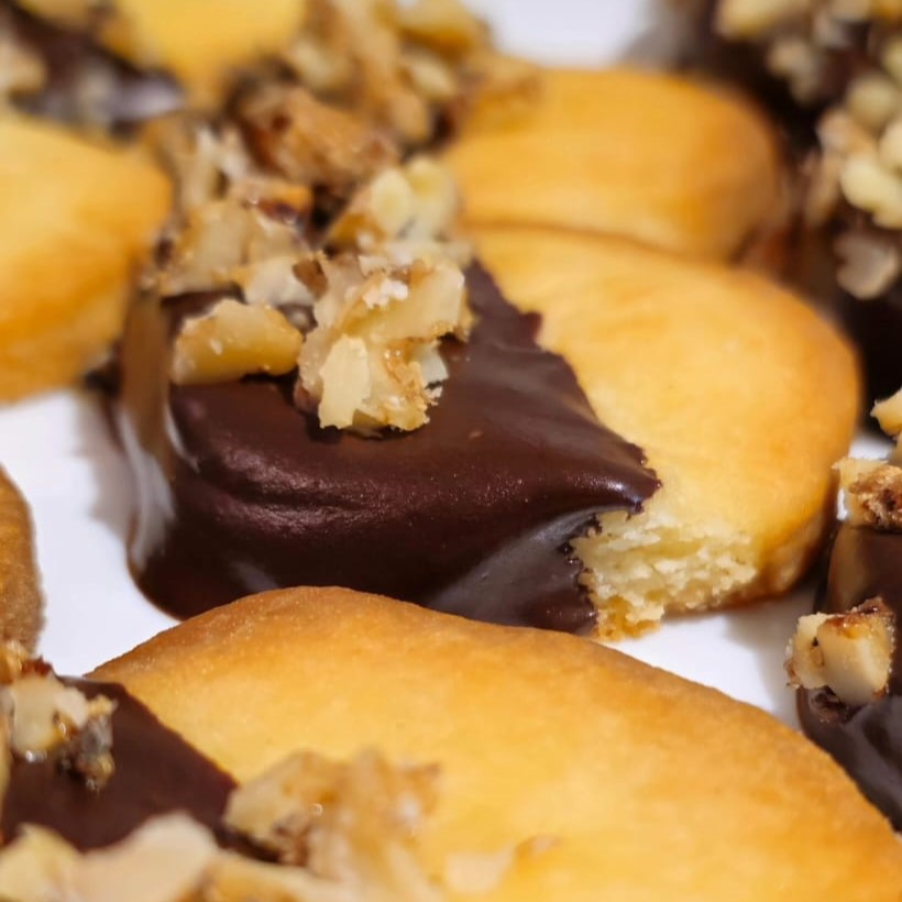 Cookies Bañadas con Nueces Azucaradas